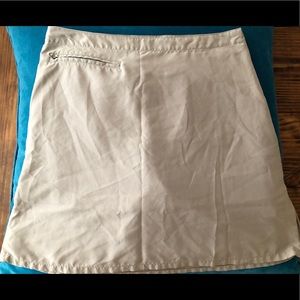 Patagonia skort- khaki colored